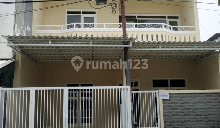Rumah Terawat 2 Lt. Selangkah Ke Raya Mulyosari