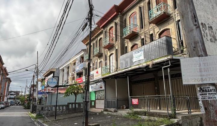 Ruko 3 Lantai di Pusat Kota Denpasar Barat Ruko 3 Lantai di Pusat Kota Denpasar Barat