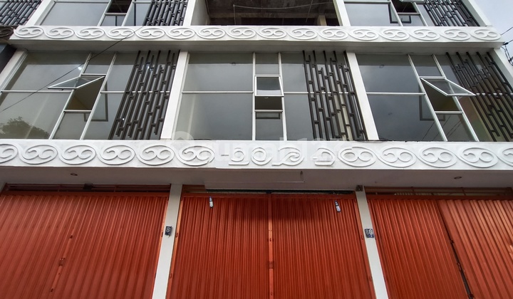 3-Storey Shop House on Main Mahendradatta Street - Denpasar, Bali