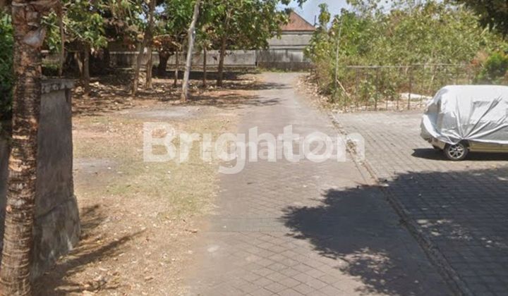 RUMAH SEMI VILLA BERLOKASI DI PERUMAHAN PURI GADING JIMBARAN 2
