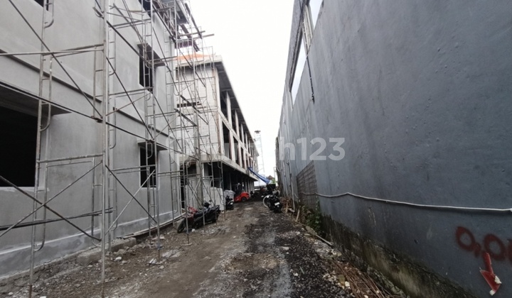 Strategic New Shop House on West Teuku Umar - Denpasar 2