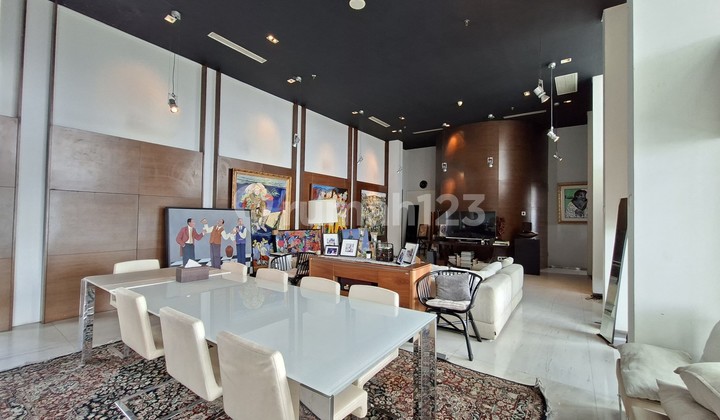 Exclusive Penthouse for Sale in the Heart of Kemang with Amazing City View