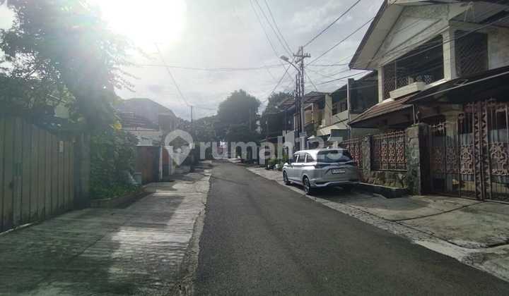 Dijual rumah strategis,tenang di jalan mendawai lingkungan elit Bulungan keb baru