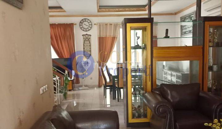 Rumah 2 Lantai Lokasi Strategis Legenda Wisata 1