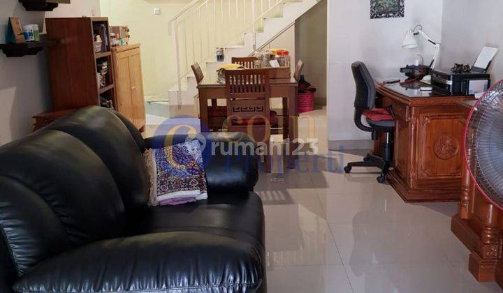 Rumah Modern 2 Lantai Lokasi Strategis Kota Wisata 2