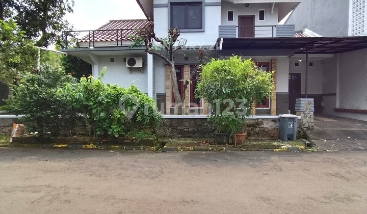 Ready-to-Occupy Hook House in Puri Bintaro, Sector 9, Bintaro Jaya 8776