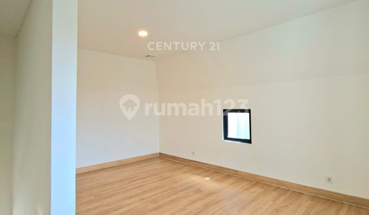 Ready-to-Occupy House in Citra Garden Bintaro 9526 Ready-to-Occupy House in Citra Garden Bintaro 9526