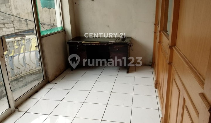 For Sale Fast 2-Story Strategic Shop House in City Center 8778 2