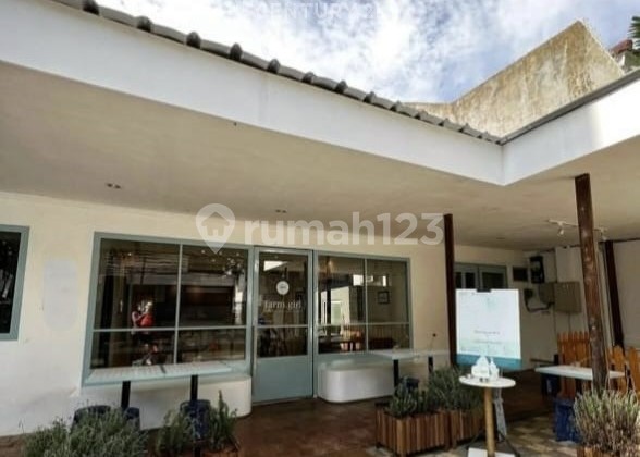 For Rent: Business-Suitable House in Senayan, South Jakarta  9044