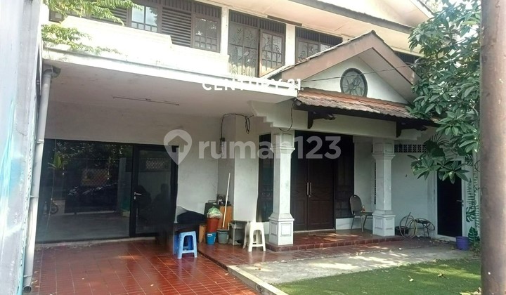 Rumah untuk Usaha Sangat Strategis di Bintaro Jaya 8761 2