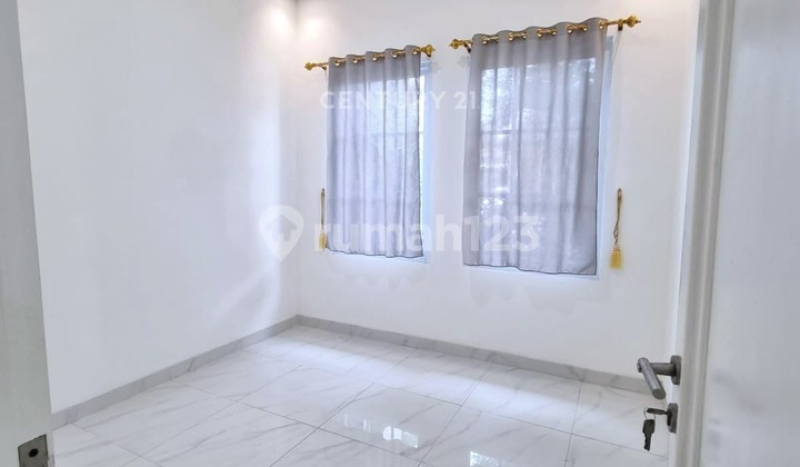 For Sale Well-Maintained House In Kedaung Pamulang 9197 2