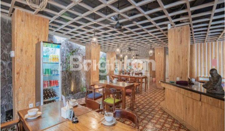 Ruang untuk Resto di Apartemen View Pool 1