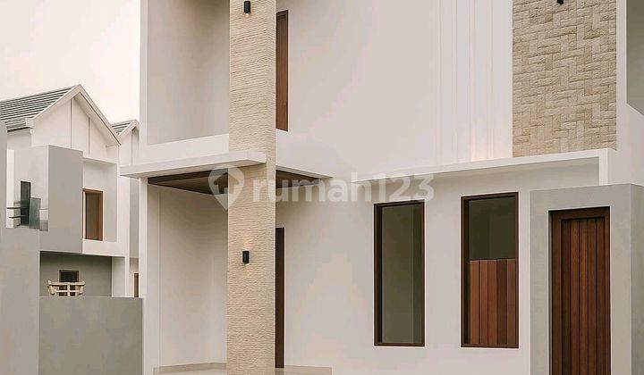 Rumah 2 Lantai 500m Dari Level21 Mall Denpasar