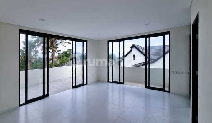 For Sale New Minimalist 3-Story House Near Canggu 2