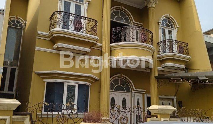 RUMAH MEWAH TAMAN RATU 2,5LANTAI GREENVILLE JAKARTA BARAT 1