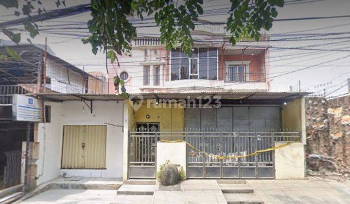 Rumah Kos 30 Kamar 2,5 Lantai Jalan Raya Tomang Cocok Investasi  2