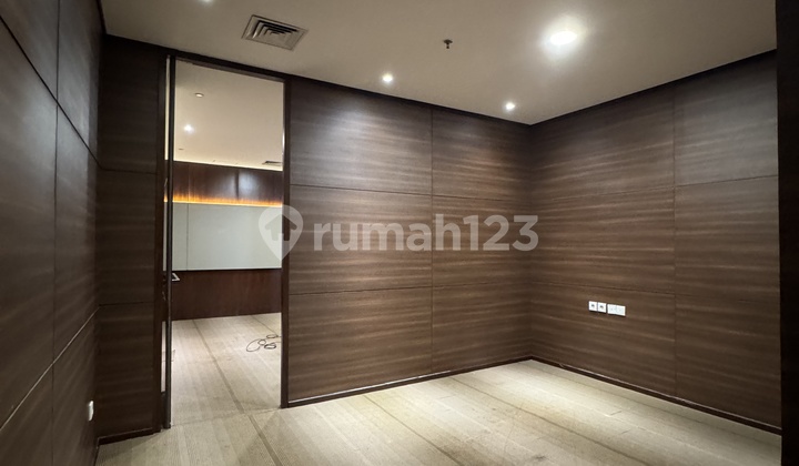 Office Space Equity Tower South Jakarta