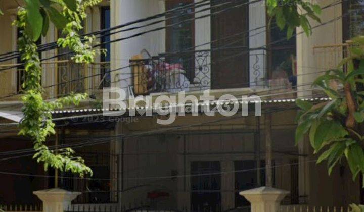 Rumah 3 Lantai Depan Taman Kavling Polri 1