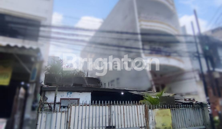 Tanah Luas Jelambar Lebar 8x28 Row 2 Mobil Dekat Jalan Raya