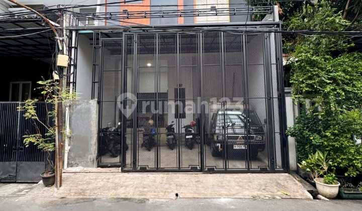 Rumah Full Furnished Modern di Dutamas Jelambar One Gate System 2