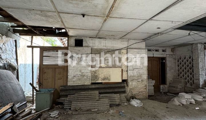 RUMAH HARGA TANAH MURAH DEKAT PASAR GROGOL JAKARTA BARAT