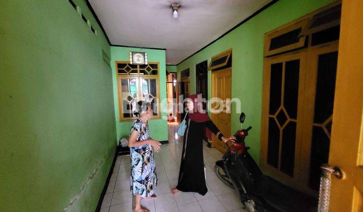 Rumah Kos -Kosan Dilingkungan Yang Strategis Di Pusat  Kota Bekasi 2