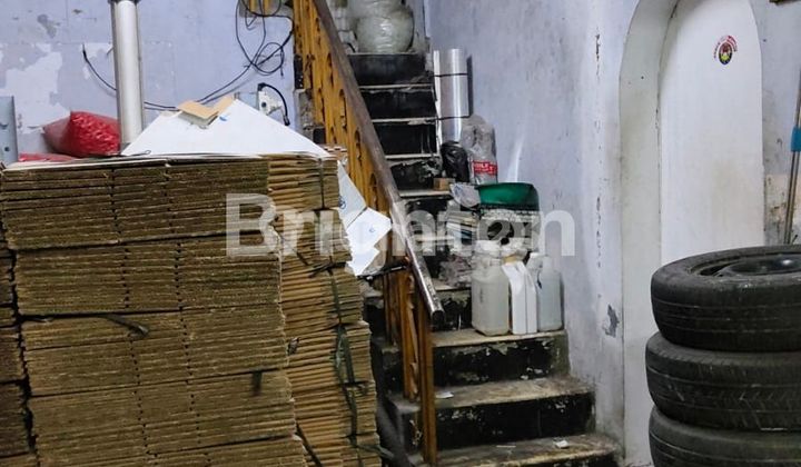 JUAL RUMAH TUA HITUNG TANAH 2