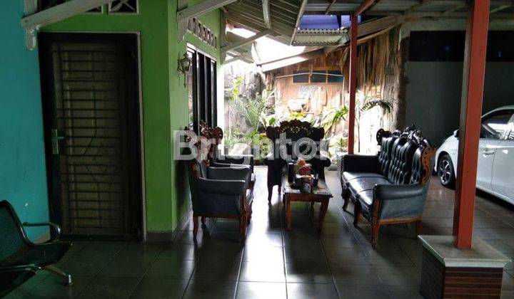 DIJUAL 3 BANGUNAN DALAM 1 LAHAN  2