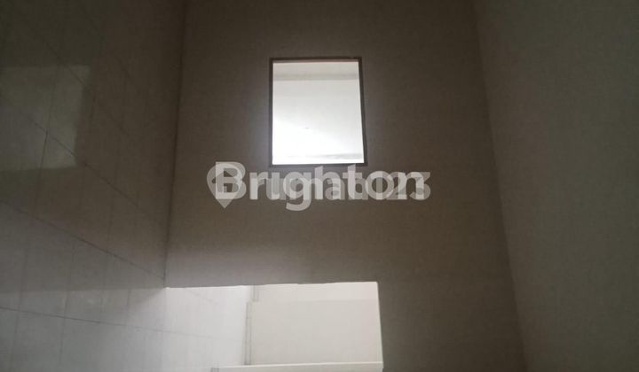 Disewakan 2 Ruko , 4 Lantai Di Pondok Bambu Jakarta Timur 2