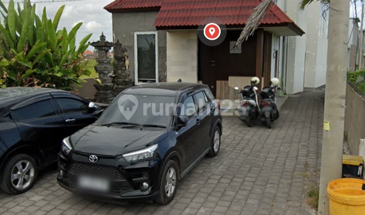 For Sale Nice Villa Strategic Location Mengening Beach