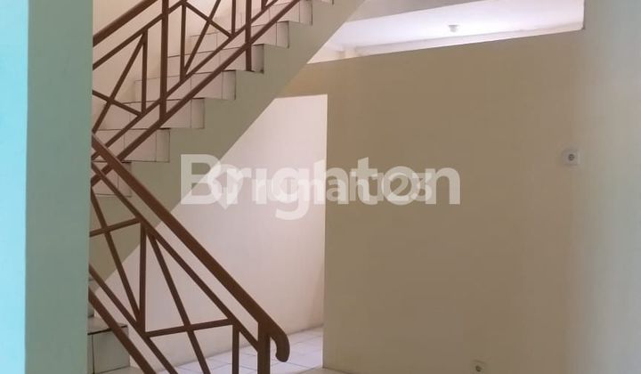 Ready-to-occupy shop house in Kedoya for rent or sale 2