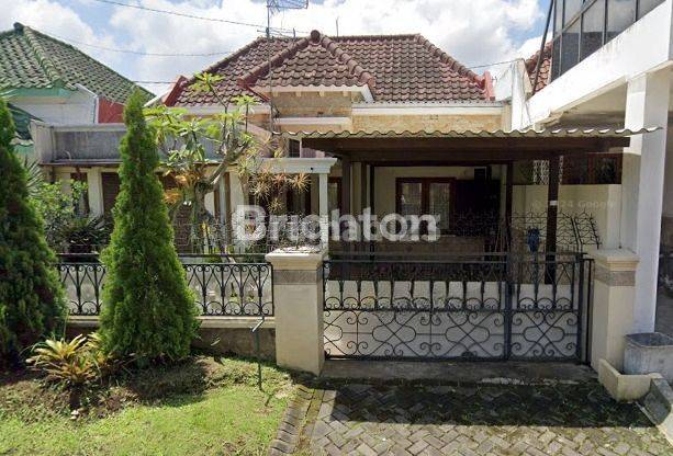 RUMAH NUANSA KAYU NEGO DI VILLA PUNCAK TIDAR MALANG 1