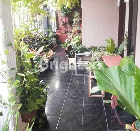 Kost House Negotiable Price in the River Area of Malang City 2