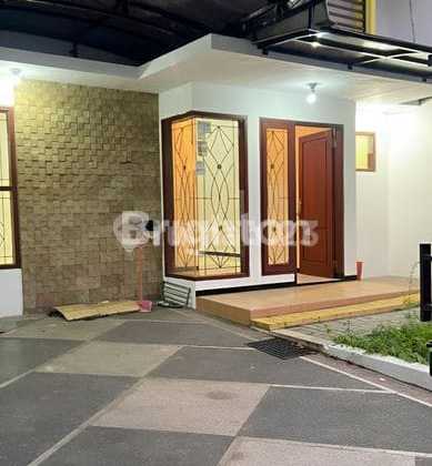 Cool House Negotiable Until Deal on Tulangbawang Street, Malang City 2