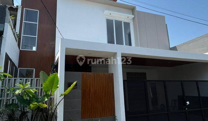 Rumah 2 Lantai Siap Huni di Bintaro Jaya Sektor 9, Tangerang Selatan 1