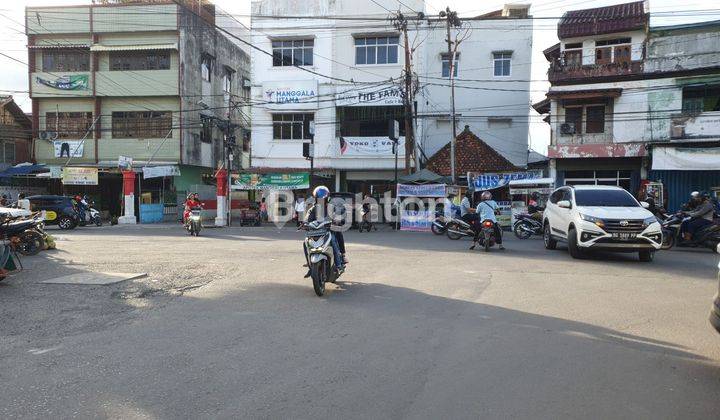 PALEMBANG,  RUKO KOMERSIAL, ADA KOS  DI 15 ILIR, 2