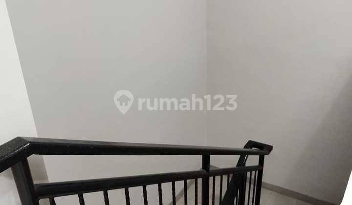 Rumah Kost Kostan di Rawamangun! Siap Usaha! lgsg isi lokasi Strategis bagus Rumah Kost Kostan di Rawamangun! Siap Usaha! lgsg isi lokasi Strategis bagus