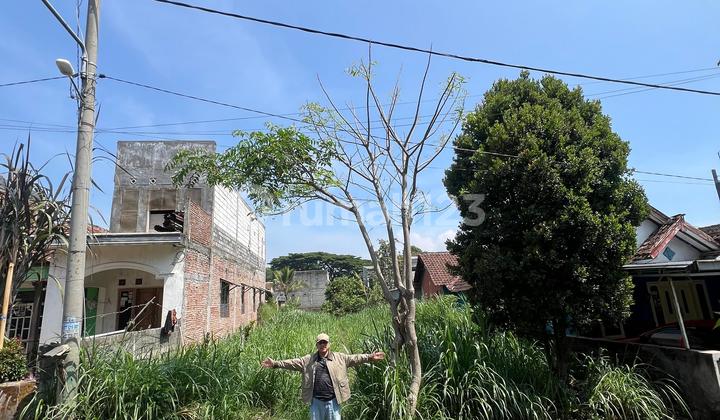 Affordable, Extensive, Strategic Land in Batu, Malang, East Java, Ready to Build