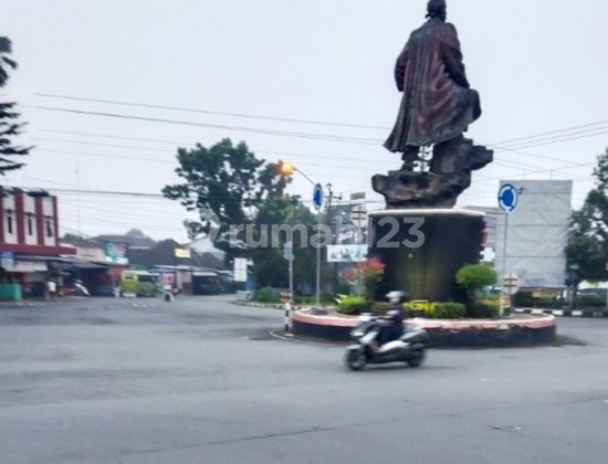 Jual Cepat Tanah Strategis Tengah Kota