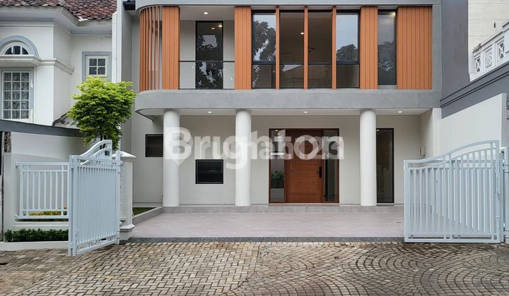 Rumah 2 Lantai Spacious Modern Di Boulevard Cibubur Rumah 2 Lantai Spacious Modern Di Boulevard Cibubur