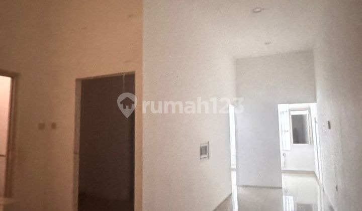 Ruko 2 Lantai Siap Pakai di Undip Tembalang 2