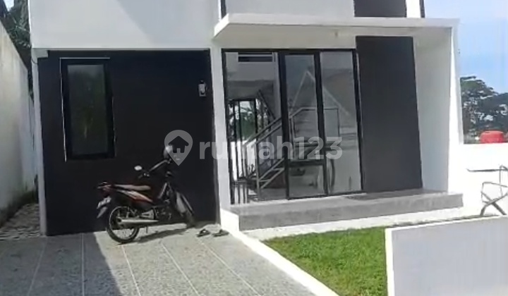 Rumah Baru 2 Lantai Modern Minimalis Di Semarang Barat 1