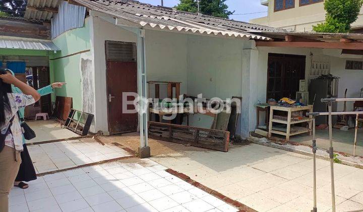 Rumah Komplek Elite Strategis Dekat Akpol Di Semarang 2