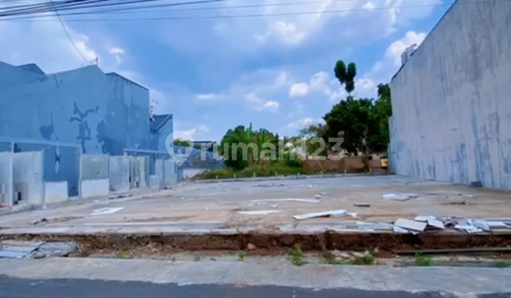 Tanah Datar Di Lingkungan Elite Dekat Akpol Semarang 2