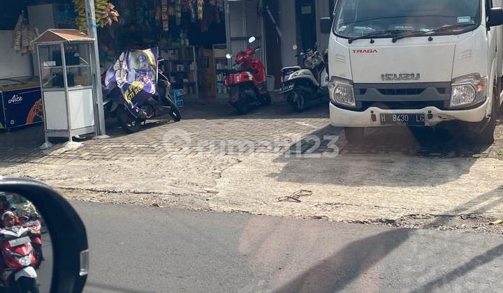 Single-Storey Kiosk Shop House Ready for Business in Banyumanik 2