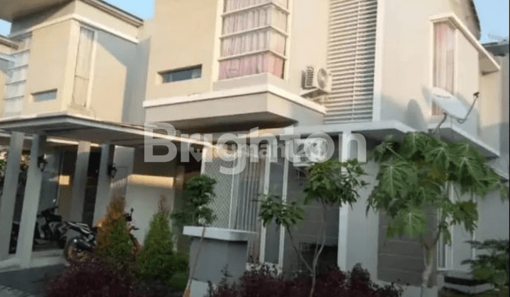 RUMAH TRWT ROYAL PARK RESIDENCE SIAP HUNI STRATEGIS DEKAT KAMPUS UPN 1