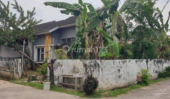 Rumah Hook Butuh Renovasi Di Lingkungan Asri Dalam Cluster 2