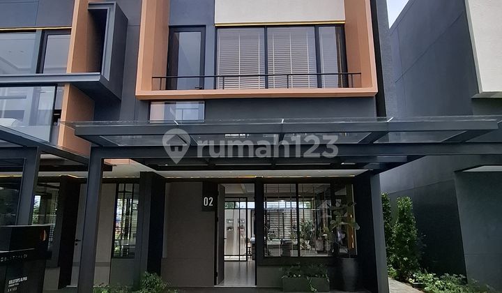 Dijual Rumah 3 Lantai Di Park Serpong Legok Tangerang Dijual Rumah 3 Lantai Di Park Serpong Legok Tangerang