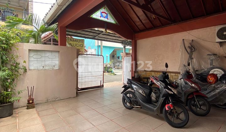 Dijual Cepat Rumah 1.5 Lantai Di Cluster Graha Raya Bintaro 2