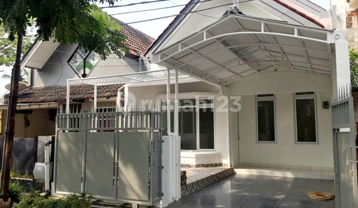 Dijual Rumah Baru Renovasi di Sektor 5 Bintaro Tangerang Selatan